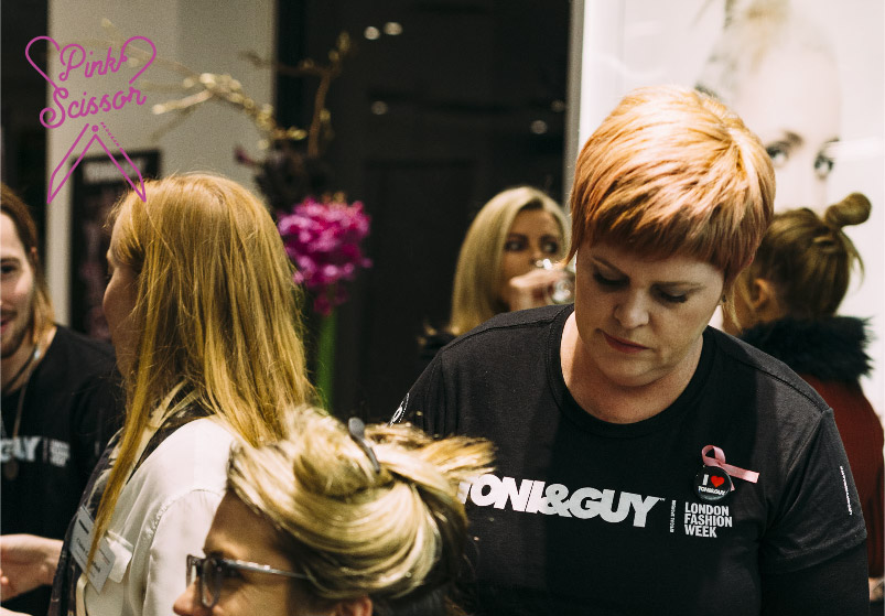 TONI & GUY Pink ScissorProgram