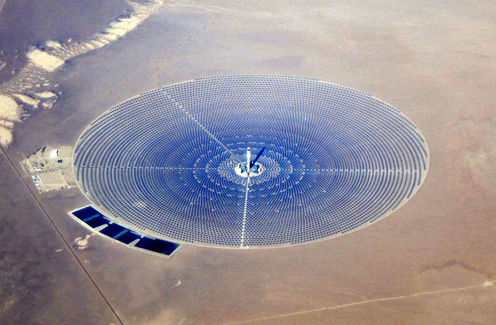 Crescent Dunes: Some of the world’s most visually pleasing solar ventures also happen to be the largest, and this example from the Nevada desert is no exception.