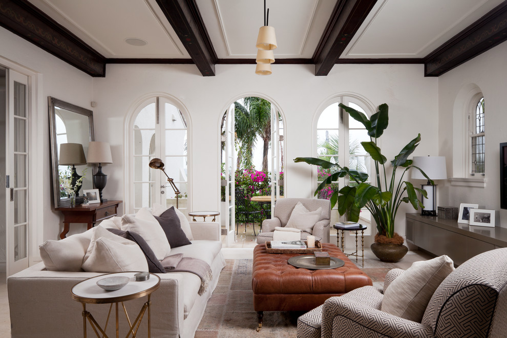 Living room consoles – mediterranean with indoor plants living room (Image source salt interiors)