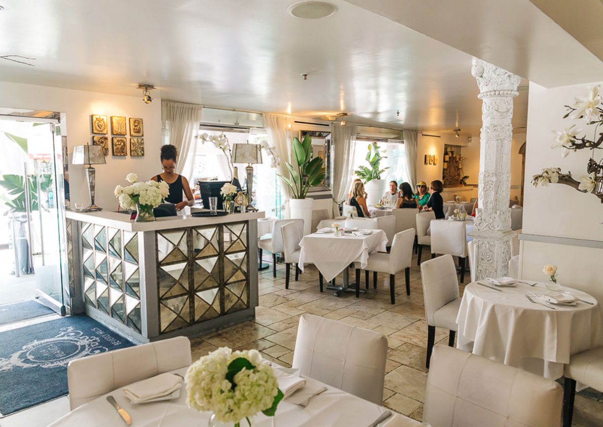 villa blanca restaurant beverly hills